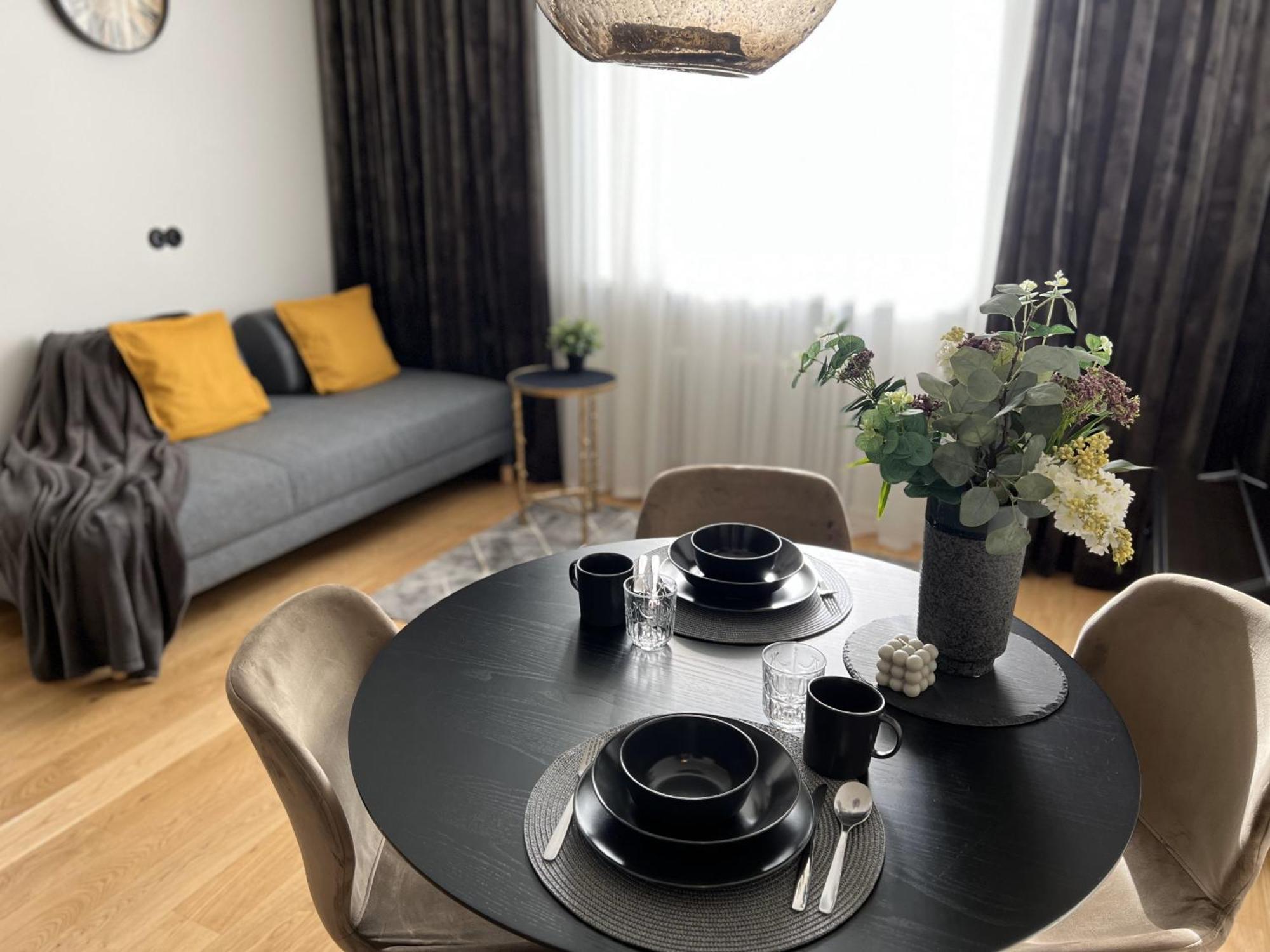 Cozy Apartment In Old Town Tartu Exterior photo